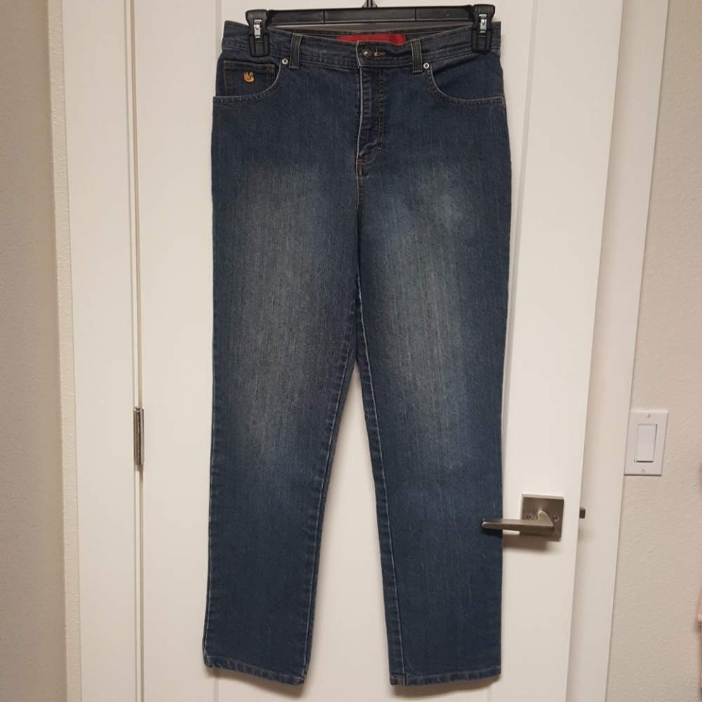 FLAWED-Gloria Vanderbilt jeans